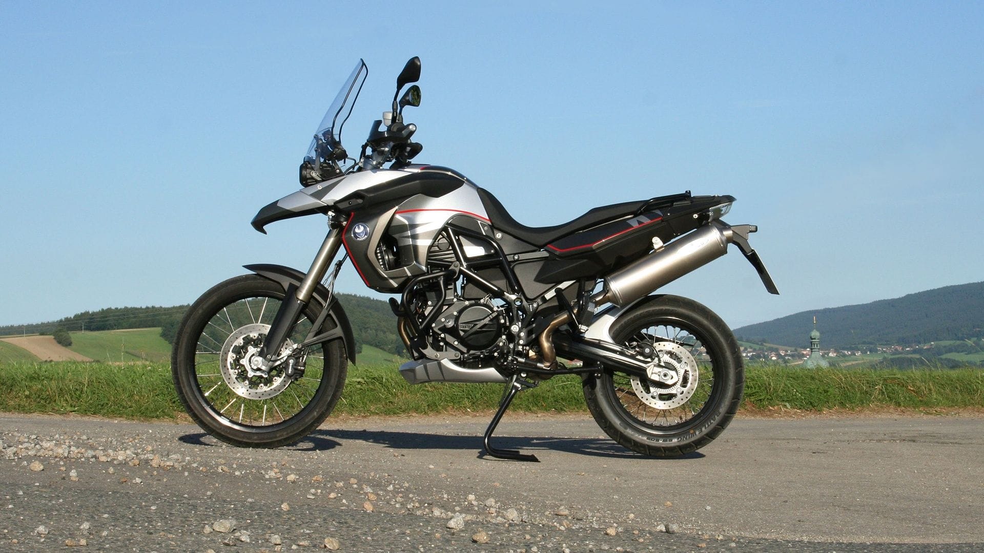 bmw-gs800-noleggio